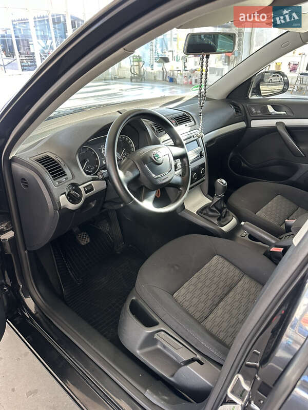 Универсал Skoda Octavia 2010 в Николаеве