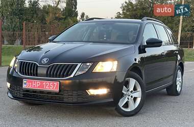 Универсал Skoda Octavia 2017 в Луцке