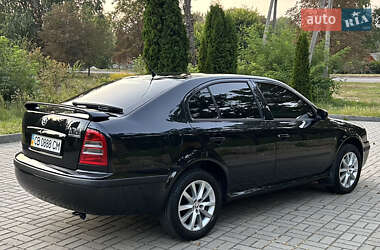 Лифтбек Skoda Octavia 2009 в 