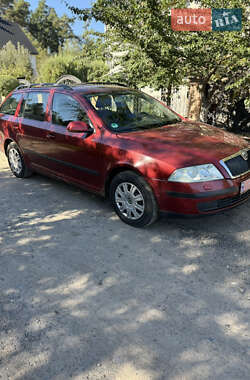 Универсал Skoda Octavia 2006 в Киверцах