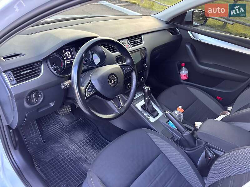 Універсал Skoda Octavia 2018 в Ромнах