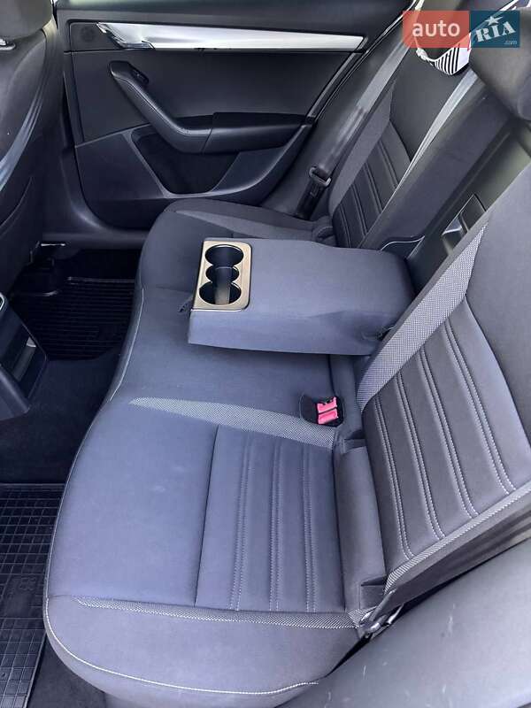 Універсал Skoda Octavia 2018 в Ромнах