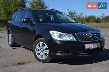Універсал Skoda Octavia 2010 в Острозі