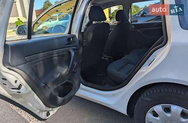 Универсал Skoda Octavia 2012 в 