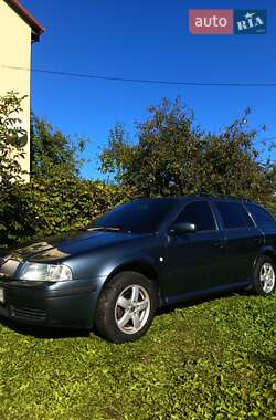 Универсал Skoda Octavia 2005 в Львове