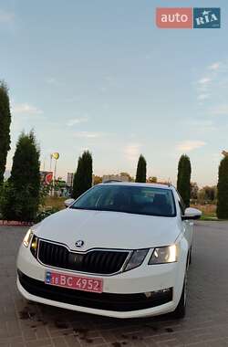 Универсал Skoda Octavia 2020 в 