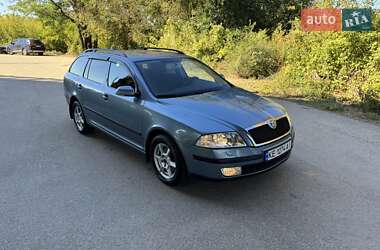 Універсал Skoda Octavia 2008 в Дніпрі