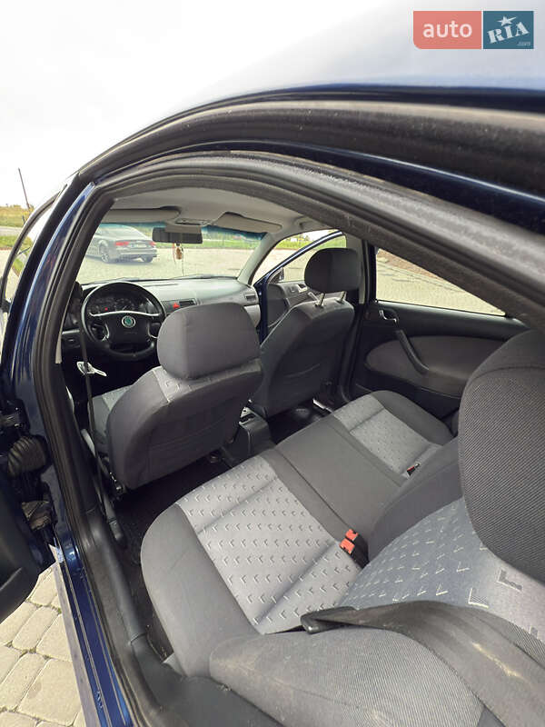 Лифтбек Skoda Octavia 2007 в Львове