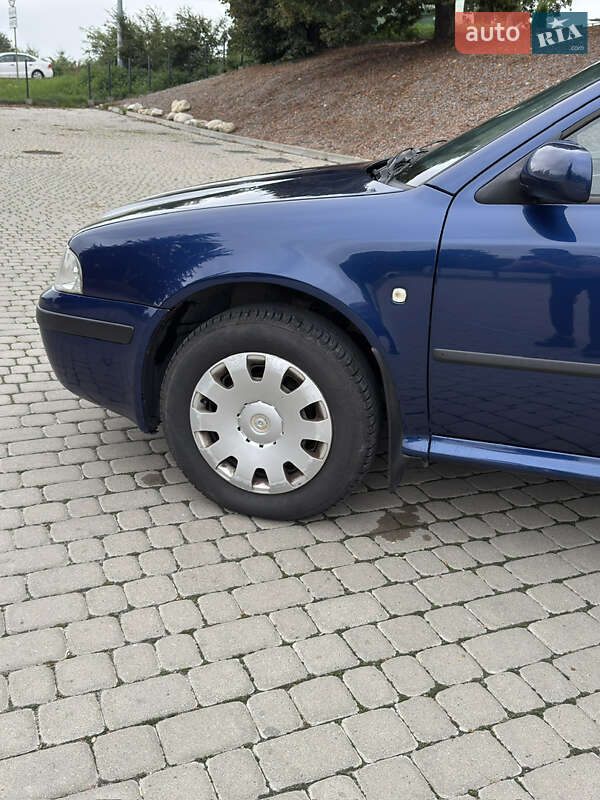 Лифтбек Skoda Octavia 2007 в Львове