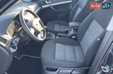 Лифтбек Skoda Octavia 2010 в 