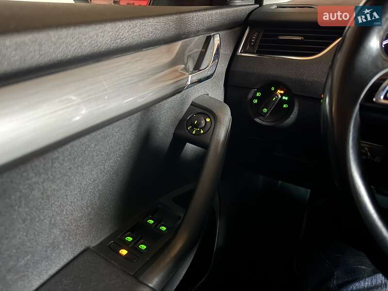 Универсал Skoda Octavia 2018 в Житомире