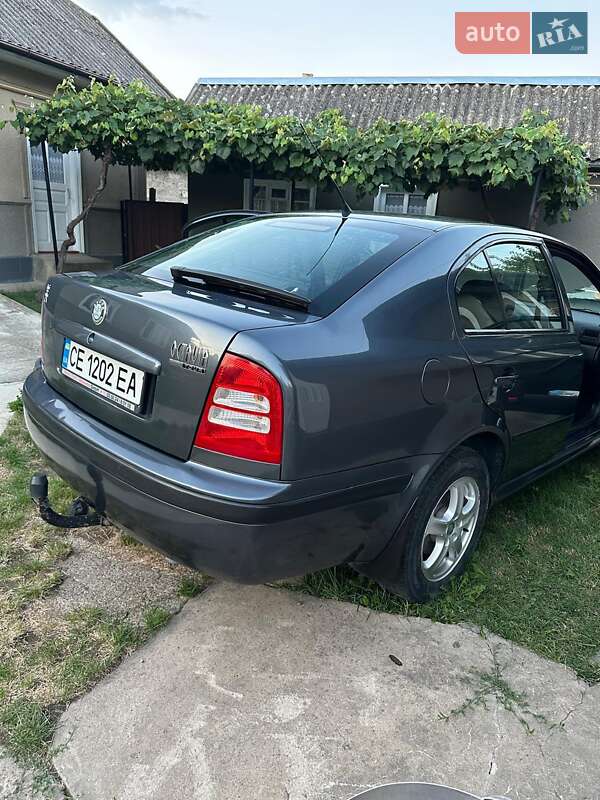 Лифтбек Skoda Octavia 2009 в Кельменцах