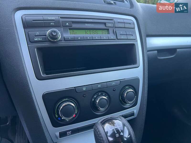 Універсал Skoda Octavia 2010 в Полтаві
