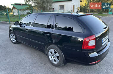 Универсал Skoda Octavia 2012 в 