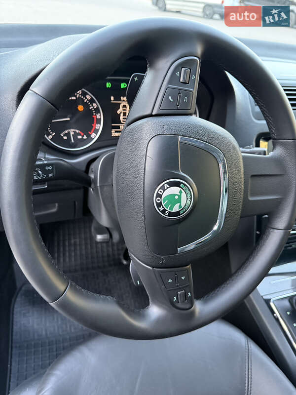 Универсал Skoda Octavia 2011 в Ровно
