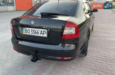 Ліфтбек Skoda Octavia 2010 в  фото 5 Ліфтбек Skoda Octavia 2010 в