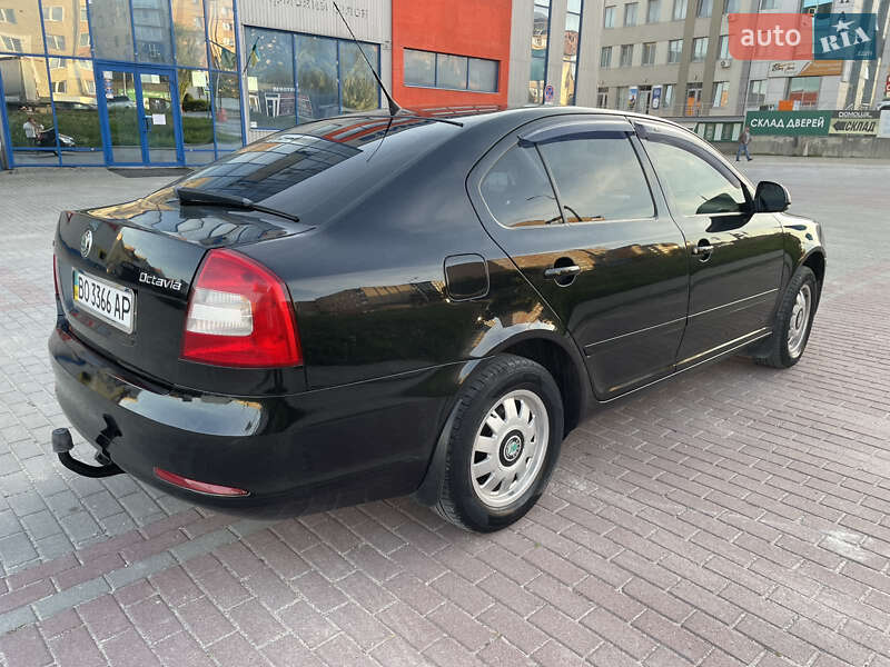 Лифтбек Skoda Octavia 2010 в Тернополе
