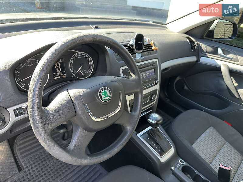 Универсал Skoda Octavia 2009 в Луцке фото 8 Универсал Skoda Octavia 2009 в Луцке