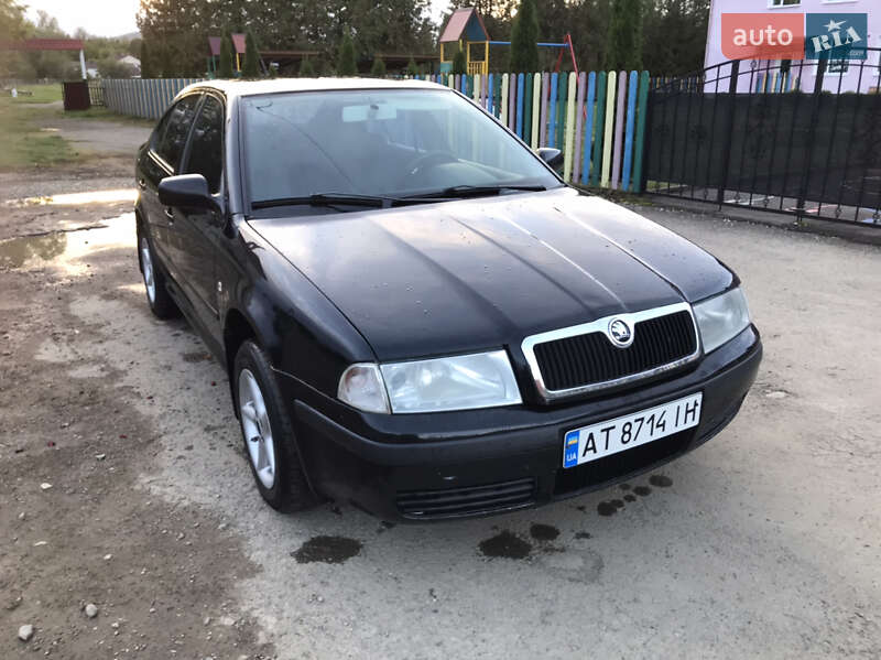 Лифтбек Skoda Octavia 2005 в Ивано-Франковске