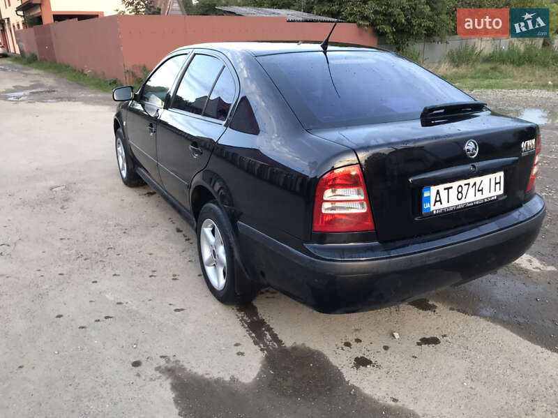 Лифтбек Skoda Octavia 2005 в Ивано-Франковске