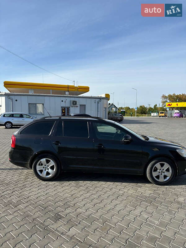 Универсал Skoda Octavia 2011 в Луцке