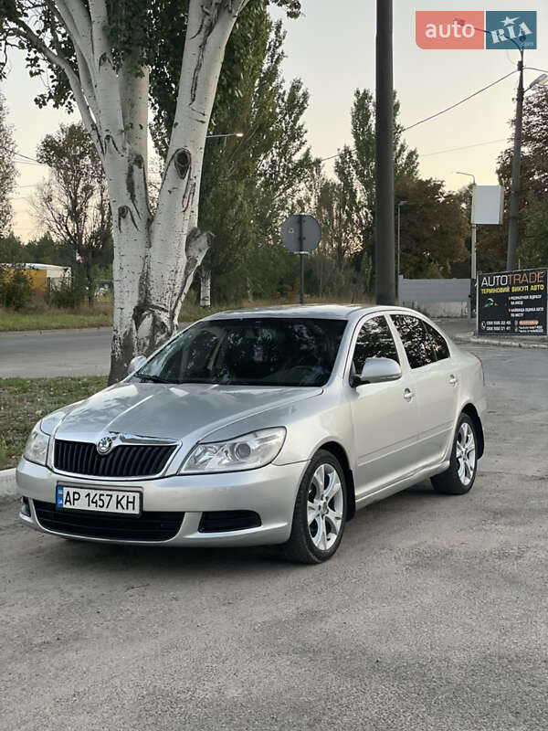Лифтбек Skoda Octavia 2011 в 