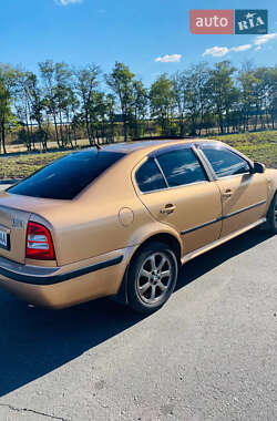 Ліфтбек Skoda Octavia 2002 в Дніпрі