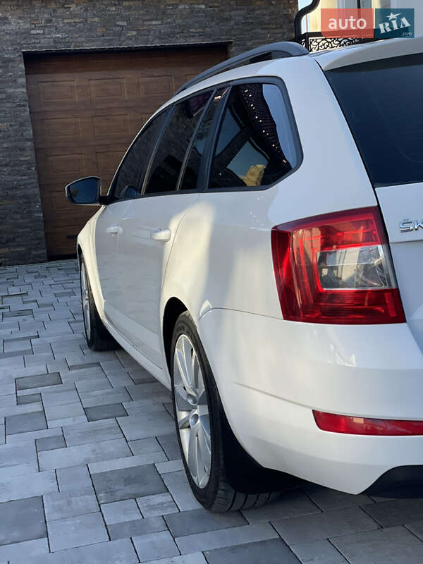 Универсал Skoda Octavia 2013 в Виноградове
