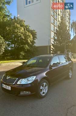 Универсал Skoda Octavia 2009 в 