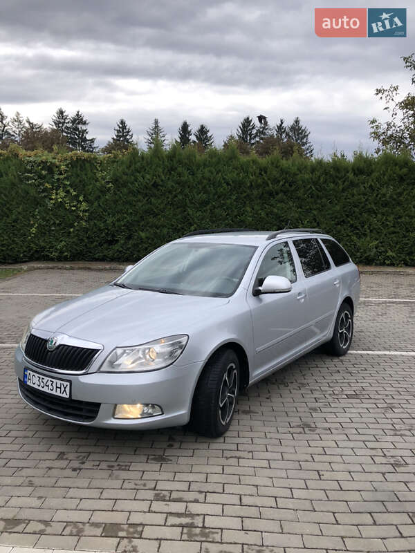 Універсал Skoda Octavia 2010 в Цумані