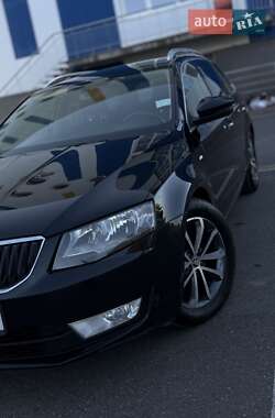 Универсал Skoda Octavia 2015 в 
