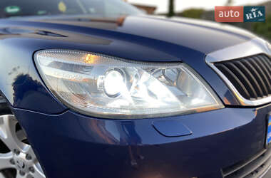 Универсал Skoda Octavia 2012 в 