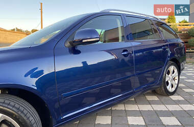 Универсал Skoda Octavia 2012 в 