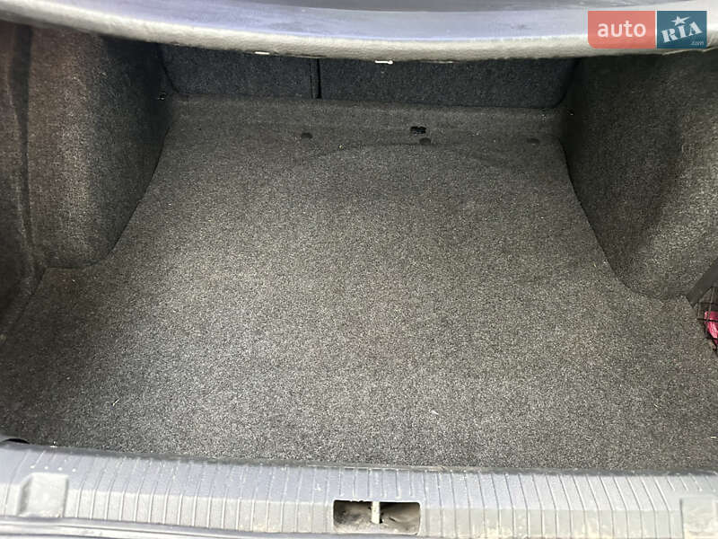 Лифтбек Skoda Octavia 2008 в Днепре