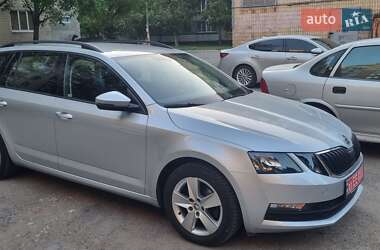 Універсал Skoda Octavia 2019 в Києві
