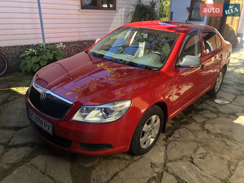 Лифтбек Skoda Octavia 2011 в 