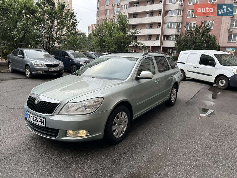 Универсал Skoda Octavia 2009 в Киеве