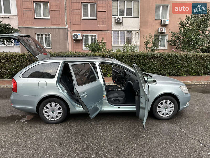 Универсал Skoda Octavia 2009 в Киеве