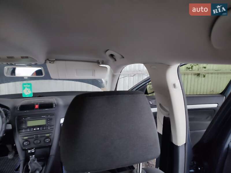 Универсал Skoda Octavia 2006 в Звягеле