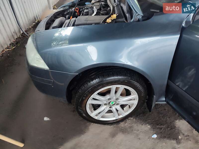 Универсал Skoda Octavia 2006 в Звягеле