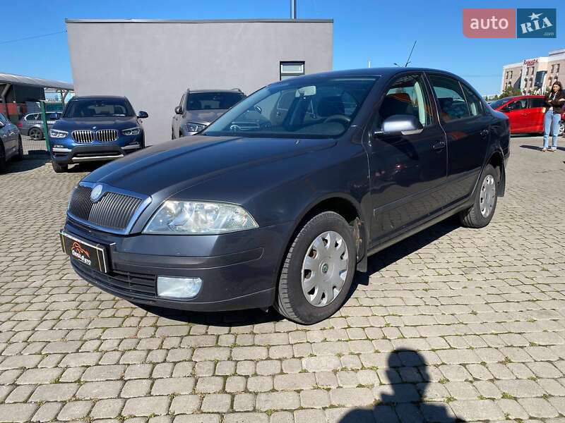 Лифтбек Skoda Octavia 2006 в Львове