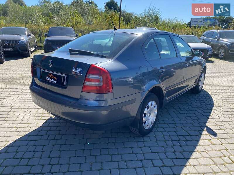 Лифтбек Skoda Octavia 2006 в Львове