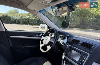 Лифтбек Skoda Octavia 2011 в 