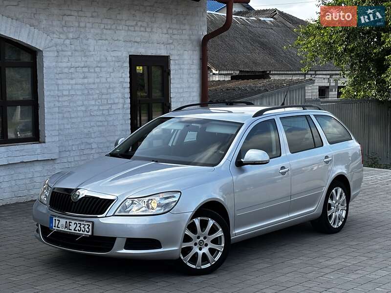 Универсал Skoda Octavia 2009 в 