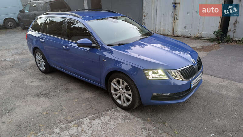 Универсал Skoda Octavia 2018 в Киеве
