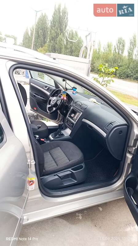 Універсал Skoda Octavia 2011 в Кам'янець-Подільському