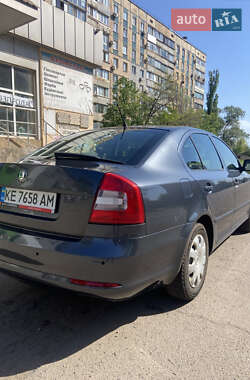 Лифтбек Skoda Octavia 2011 в 