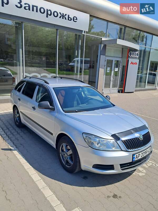 Универсал Skoda Octavia 2012 в 