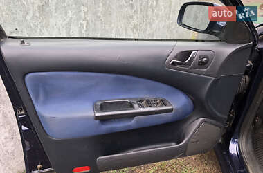 Лифтбек Skoda Octavia 2004 в 