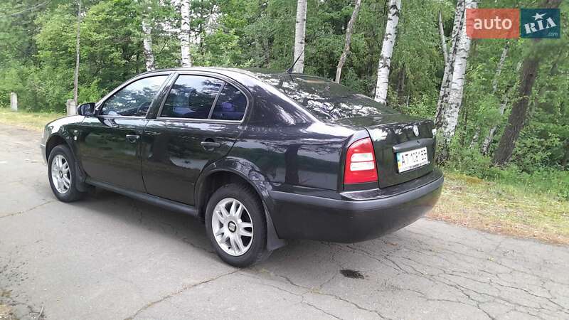 Лифтбек Skoda Octavia 2004 в Калуше